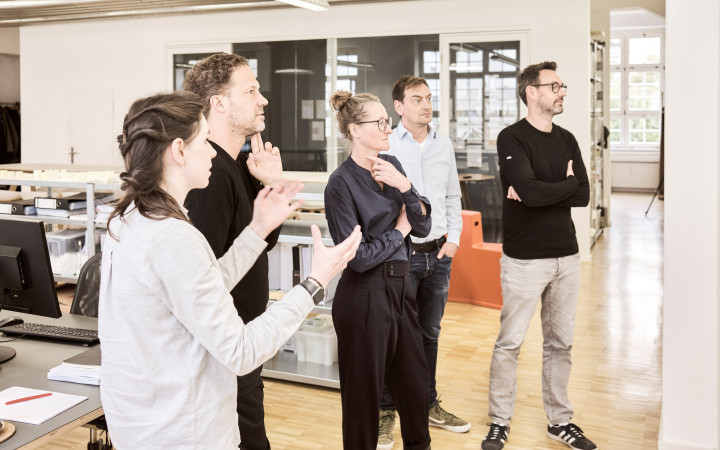 22 03 16BHUNDF2295FIN