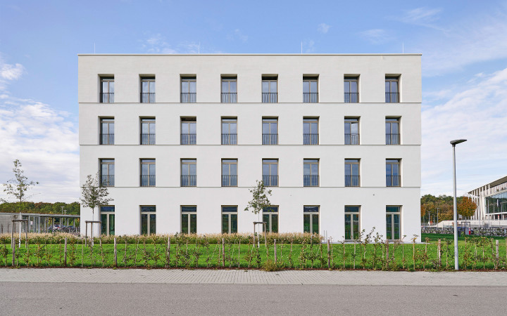 KIS BHundF aussen Okt 2024 46