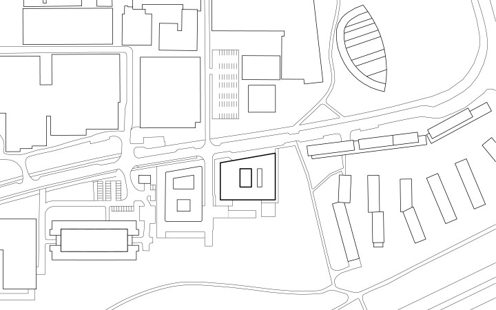 IPA 260408 BHundF pub site 2500 gross